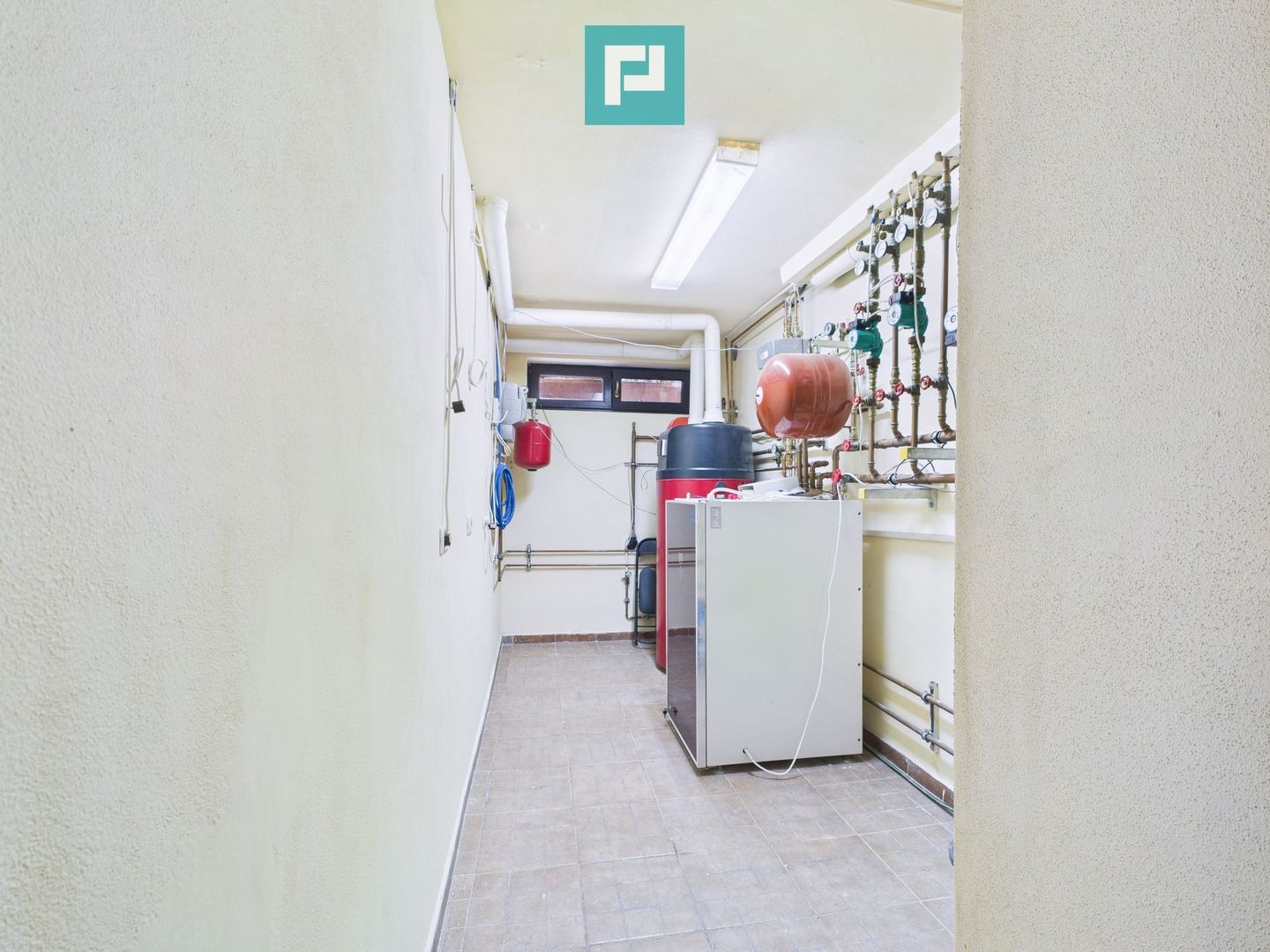 Casă 6 camere - Dumbrăvița - Poză 7