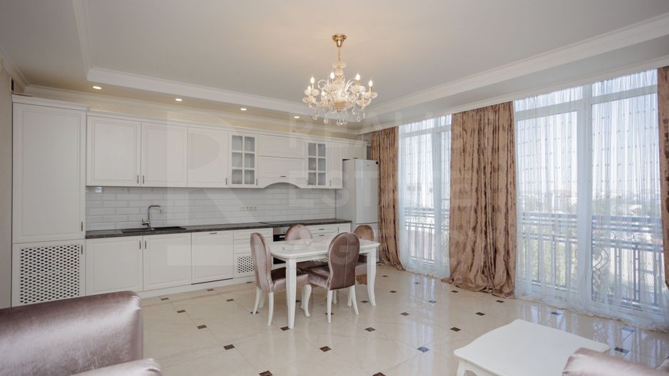 Chirie, apartament, 3 camere, Strada Bernardazzi, Centru - Poză 11