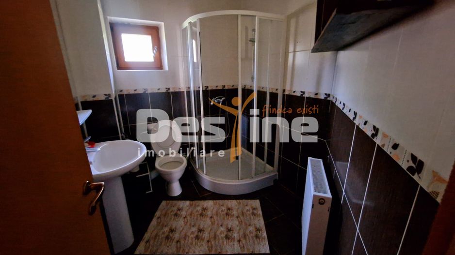 Pensiune de vânzare I Predeal | Teren 600 mp | 14 dormitoare I 12 bai - Poză 11