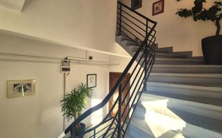 Exclusivitate - Zona Tribunalului , Sf. Constantin, spațiu stradal - Poză 9