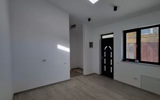 Apartament 2 camere in Vila , Centrala Proprie , Totul Nou L354 - Poză 5