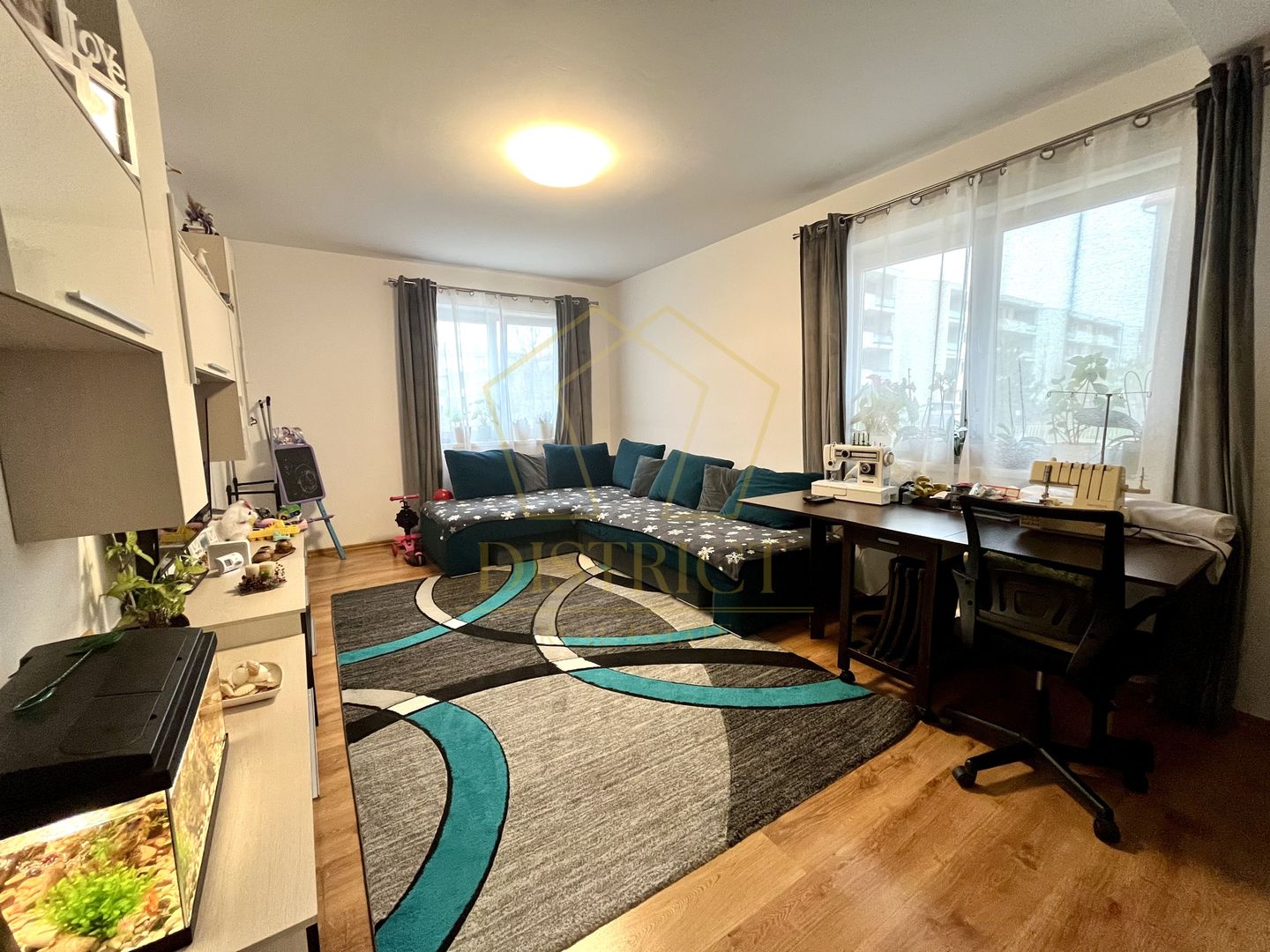 Apartament decomandat cu 2 camere | Giroc - Poză 9