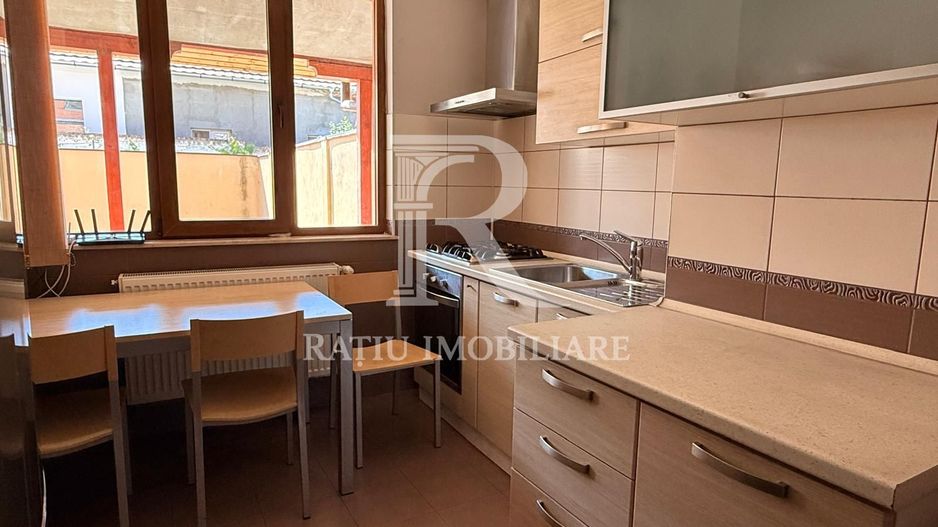 Casa cu 3 camere de inchiriat | Pet Friendly  | Zona Centrala - Poză 7
