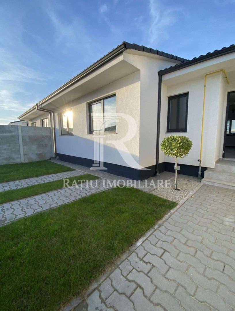 Casa  Noua in Oradea - Poză 1