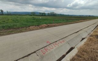 Teren intravilan parcelat pentru locuință sau investiție, Holboca, Dancu - Poză 3
