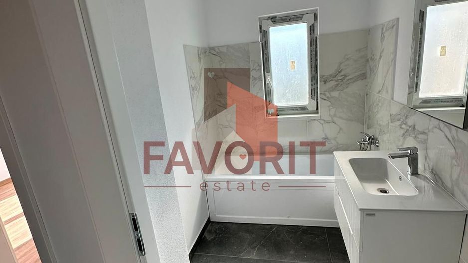 Duplex despartit prin camera tehnica | 4 camere | Toate utilitatile | - Poză 16