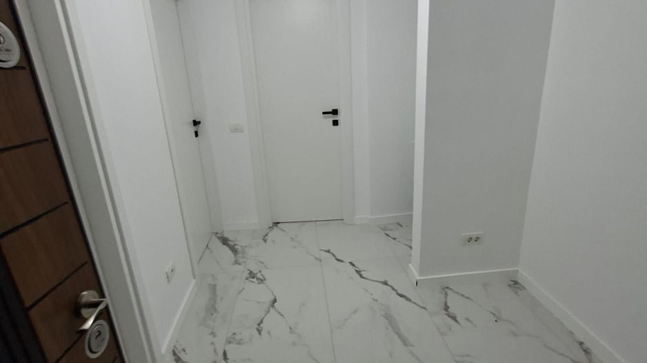 Garsoniera ultra-moderna, Aparatorii Patriei, 99.000€ - Poză 7