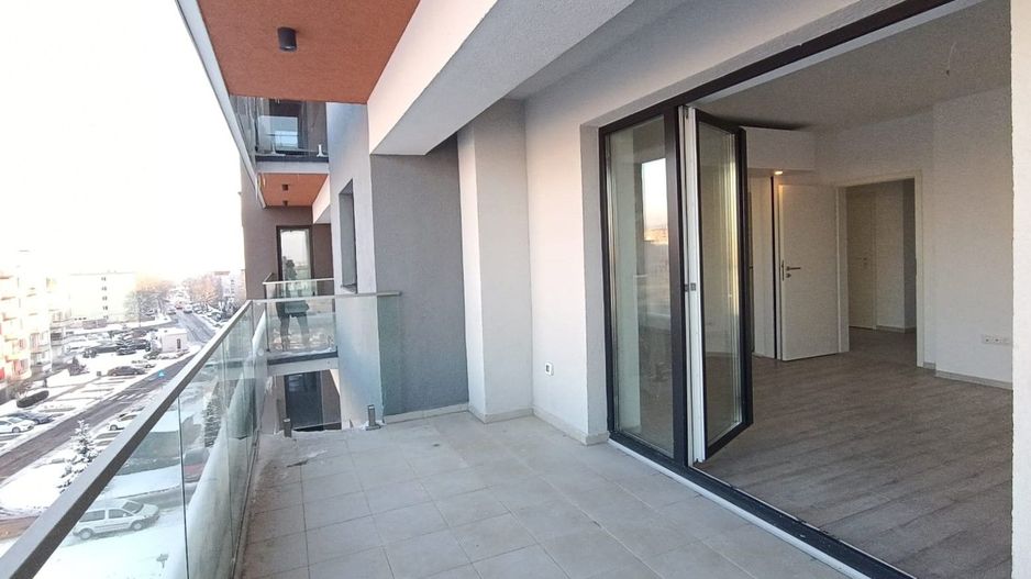 Oferim spre vanzare apartament 2 camere modern cu pereti retractabili - Poză 5