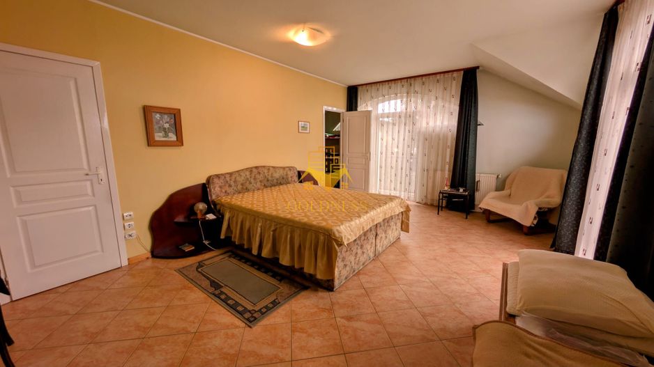 Vila, 6 Camere, 365 mp, 4 bai, Andrei Muresanu, Constantin Brancusi - Poză 11