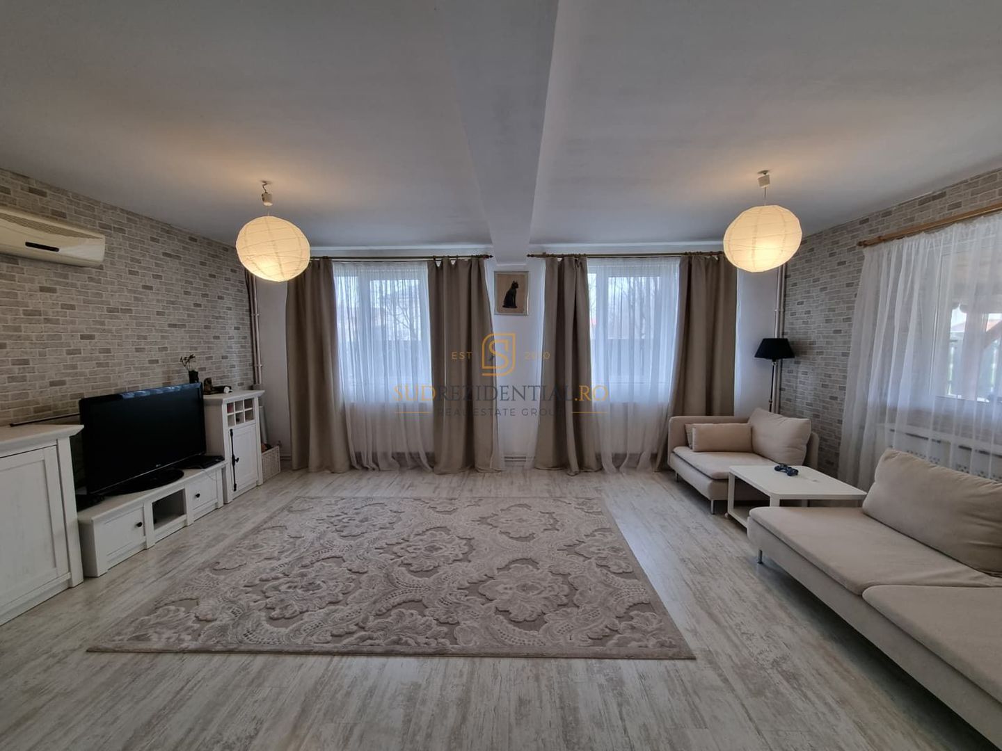 Vila parter + mansarda, 4 camere, teren 424 mp, Comuna Berceni - Poză 4