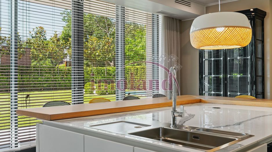 Vanzare - vila ultramoderna - vedere Padurea Baneasa - Iancu Nicolae - Poză 6