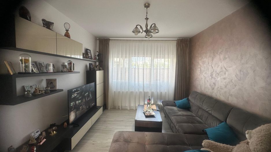 CASA SINGLE 4 CAMERE MARTISOR, TOATE UTILITATILE, CENTRALA,COMISION 0% - Poză 3