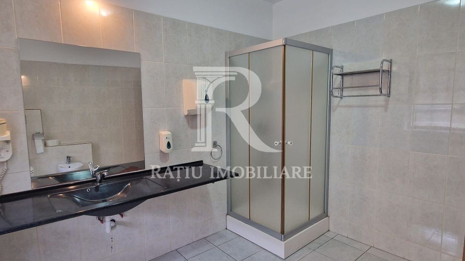 Spațiu comercial | Ideal pentru companii | Zonă centrală | Oradea - Poză 19
