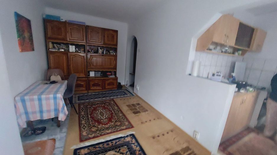 Vânzare-Schimb apartament 2 camere str. Jiului Micro 14 - Poză 3