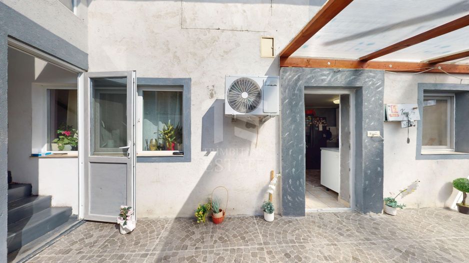 Casa P+1 Sector 5 / Ideala pentru doua familii sau investitie - Poză 3
