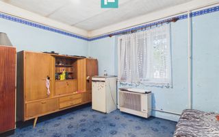 Casă cu 3 camere și 2646 mp teren în Dombegyhaz - Poză 7