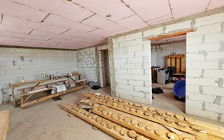 Casa la rosu, 4 camere, 301 mp teren, P+1, zona Alba-Micesti - Poză 11