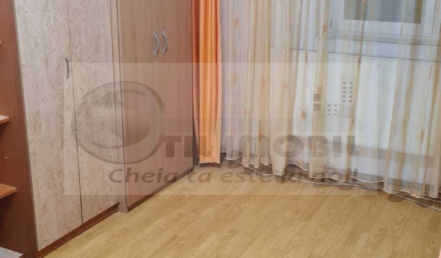 Libera garsoniera de vanzare in Iasi, bd Poitiers, decomandata - Poză 3