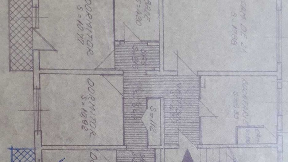 Vand Apartament 4 camere decomandate,an 1979 etajul4/4 sect.4 Buc. - Poză 2