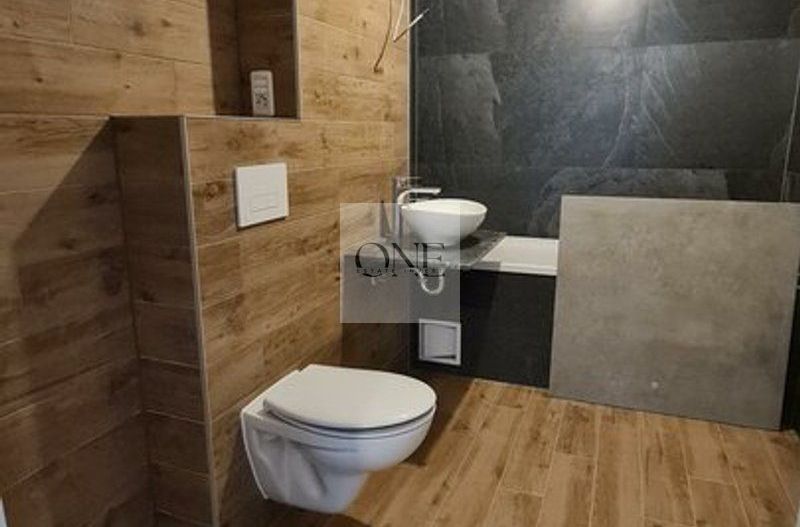 Apartament Spațios Bloc Nou - Poză 7