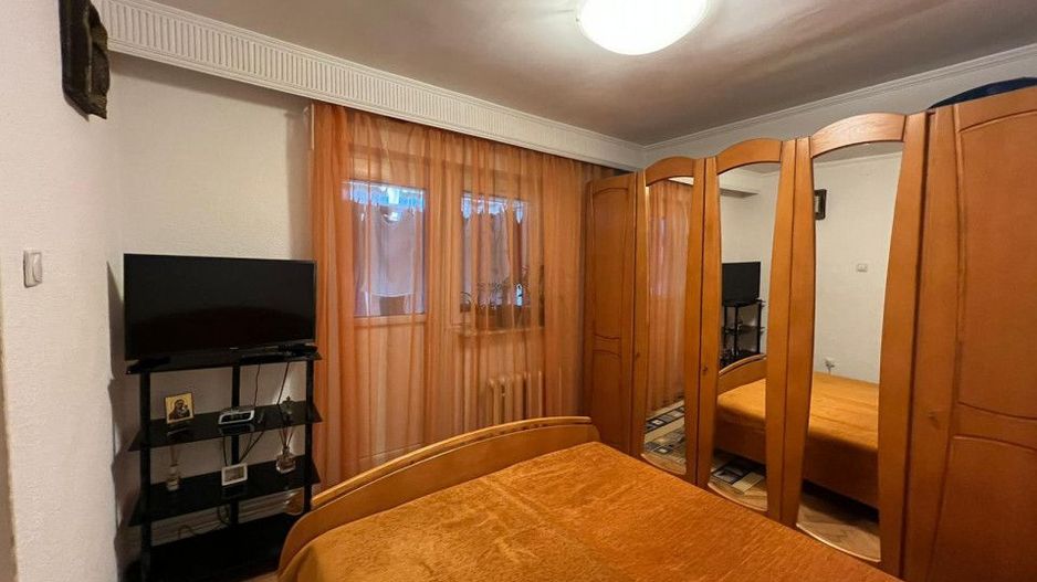 Vanzare apartament 4 camere, Prundu stradal - Poză 9