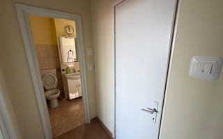 Decomandat. Etaj intermediar. Disponibil imediat - Poză 9