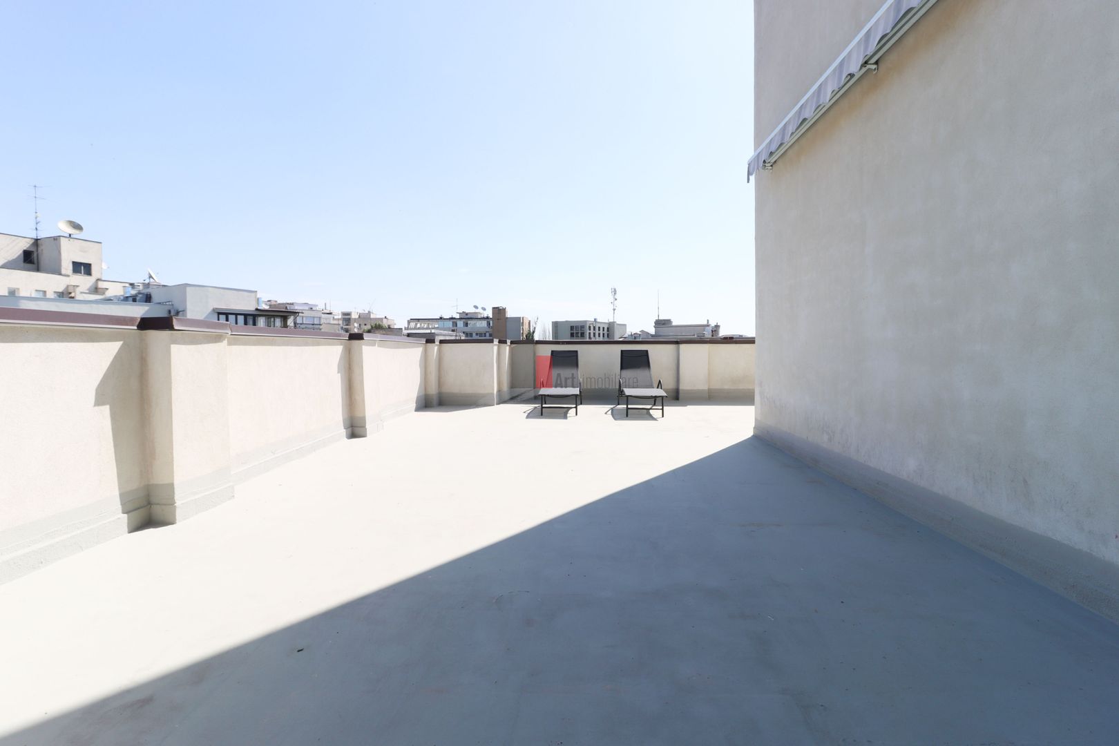Apartamentul "COBERTURA",  PENTHOUSE "PIATA SPANIEI", TERASA 63 mp, CONSOLIDAT - Poză 12