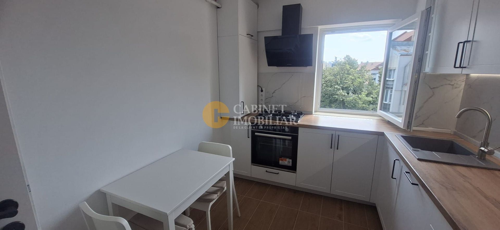 Ultracentral – Apartament 3 Camere Decomandat "La Cheie", Renovat 2025 - Poză 9