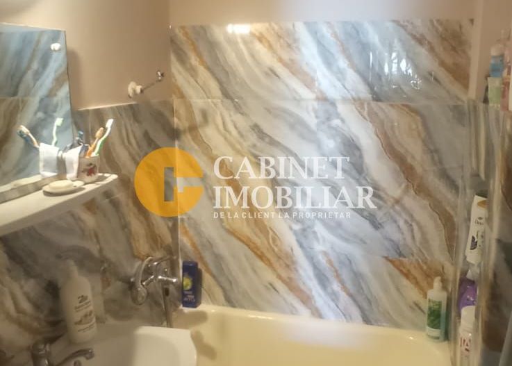 Apartament 2 camere decomandat - zona Alexandru cel Bun - Poză 4