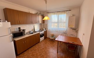 Apartament 3 Camere 87mp - Sibiu, Parcare, Curte Privată cu Foișor - Poză 2