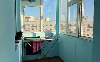 Apartament cu 3 camere - Centrală proprie - Metrou Apărătorii Patriei - Poză 12