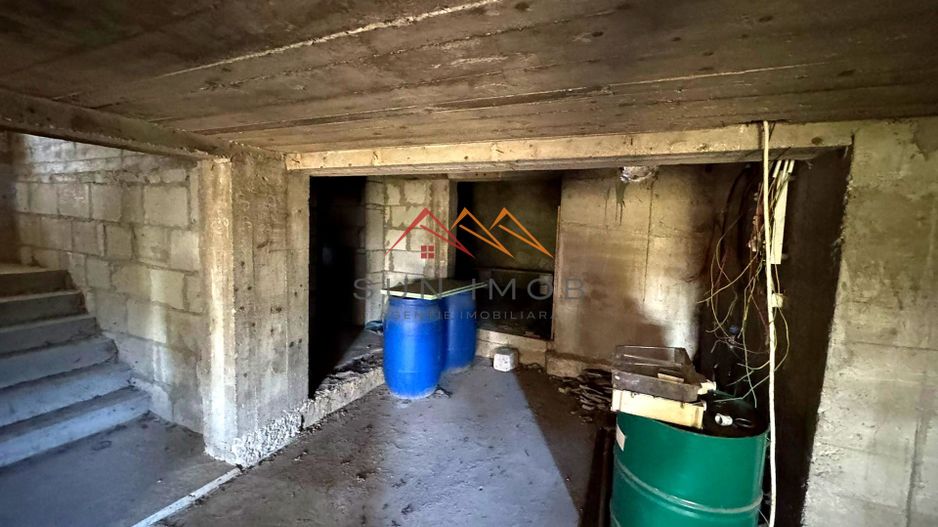 Vila S+P+E, priveliste deosebita, 6 camere, garaj, terasa, Cornu, PH - Poză 26