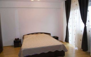 Tudor Vladimirescu langa Iulius Mall o camera in apartament - Poză 1