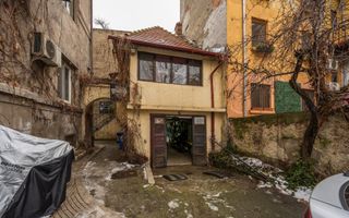Ultracentral - zona Polona - 3 camere cu dependinte si GARAJ propriu - Poză 13