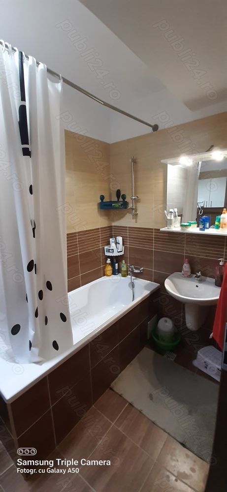 inchiriez apartament 3 camere ,loc parcare - Poză 5