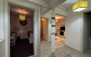 Apartament Modern și Spațios cu Grădină Privată și 2 Locuri de Parcare Incluse! - Poză 7