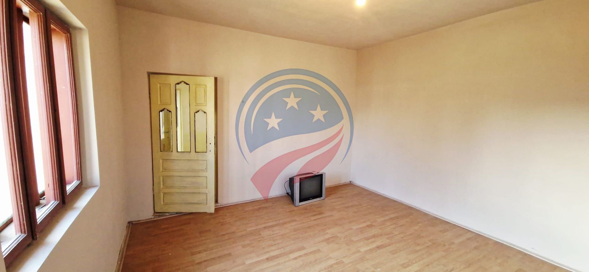Casa Bradesti  teren  intravilan 7952 mp  deschidere 33 m la DE 70 - Poză 11
