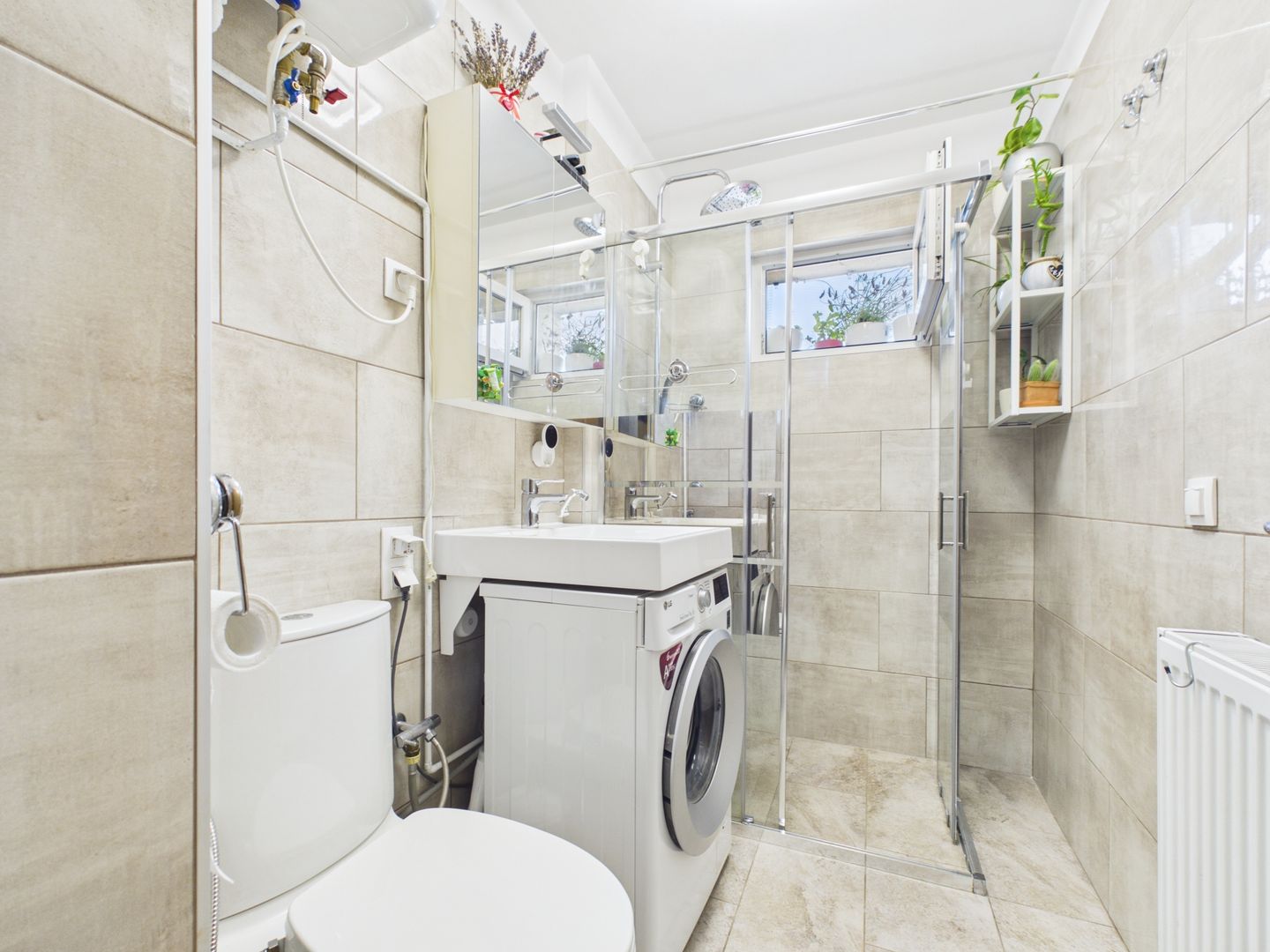Apartament cu 2 camere de vânzare în zona Titan - Poză 1