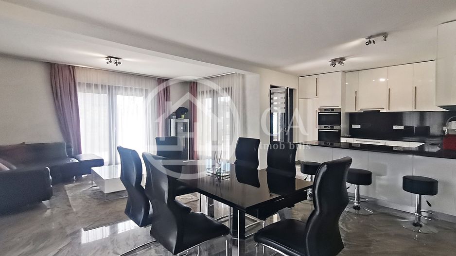 Casa de închiriat cu 6 camere în Cihei, Oradea - Poză 3