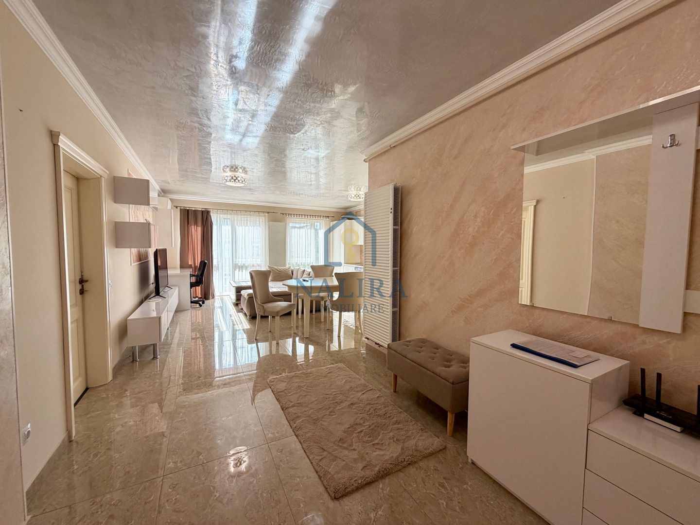 Apartament exclusivist cu 2 camere, loc de parcare - Poză 10