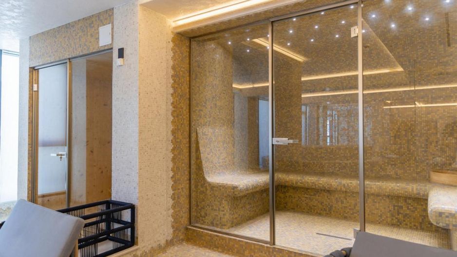 W REGAL Boutique Hotel & Spa – Mamaia - Poză 4