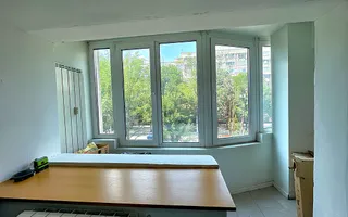 3 camere decomandat renovat etaj 2 an 1996 SU 86mp Decebal - Poză 15