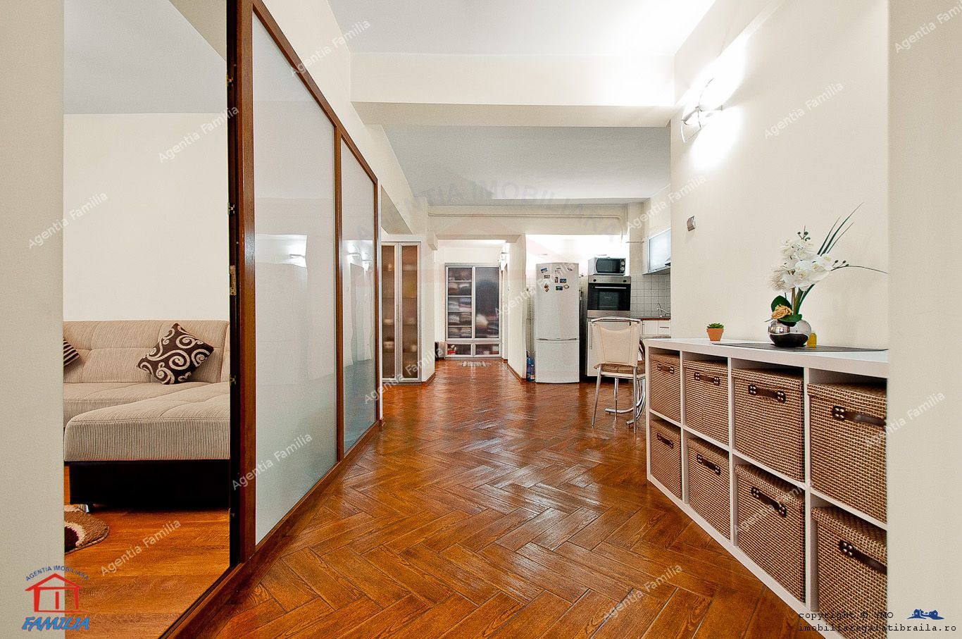 Vanzare apartament cu 4 camere, Faleza bloc Pescarus, etaj 1, sup.135 - Poză 2
