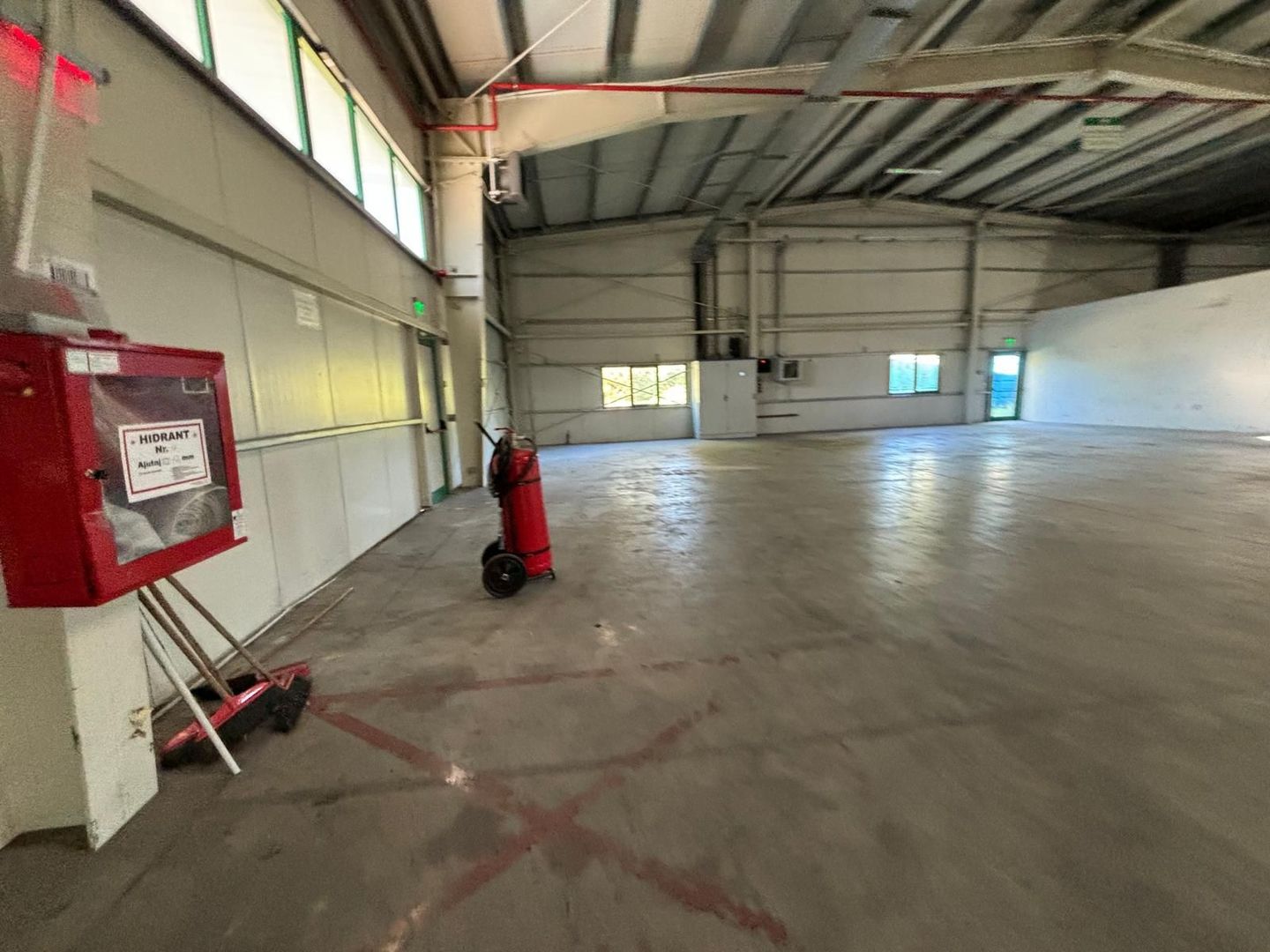 Hala 5000 mp dotata pentru productie si depozitare ISU categoria D - Poză 39