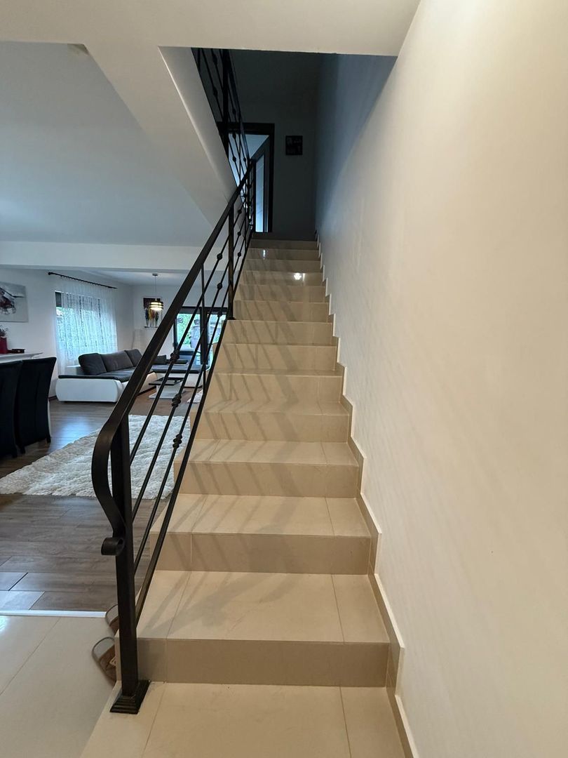 Duplex spatios - 3 dormitoare - Dumbravita - Poză 2