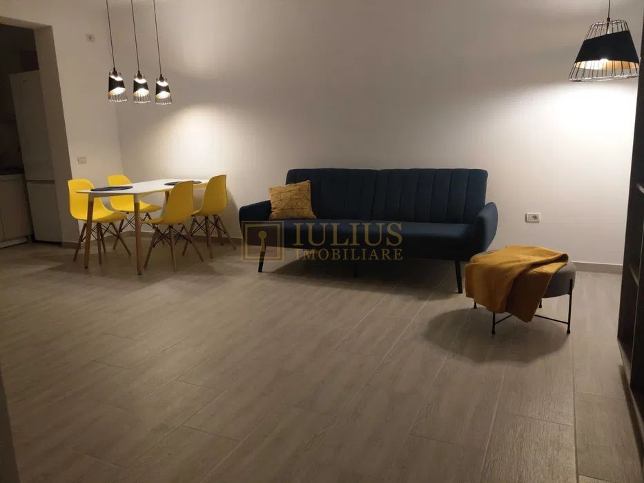 BrayTim/Giroc, ideal pentru un cuplu, centrala proprie, loc de parcare - Poză 4