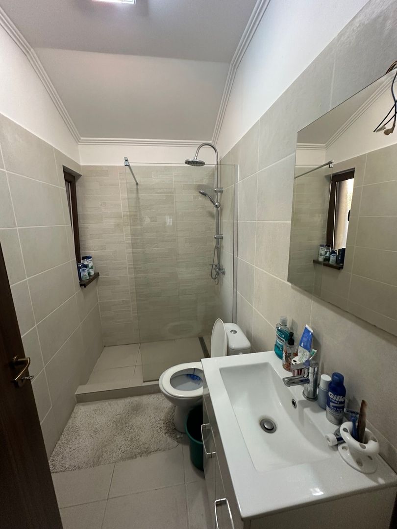 Casa parter cu carpot - Poză 23