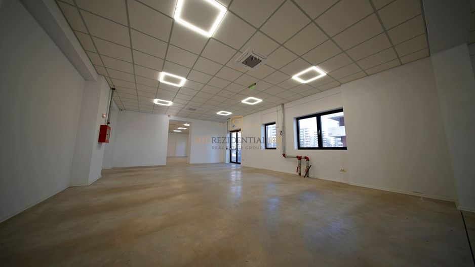Spatiu comercial de 246 mp, 9 locuri de parcare, zona Metalurgiei - Poză 31