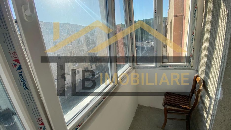 Apartament de 2 camere, decomandat, 60mp, Zona UMF - Poză 11
