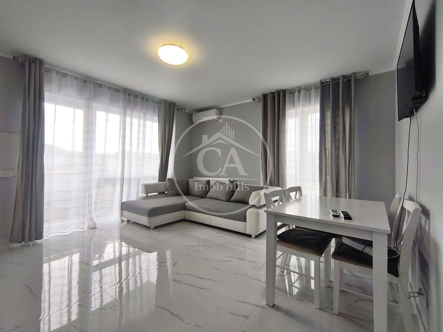 Apartament de închiriat cu 3 camere în Prima Nufarul, Oradea. - Poză 1